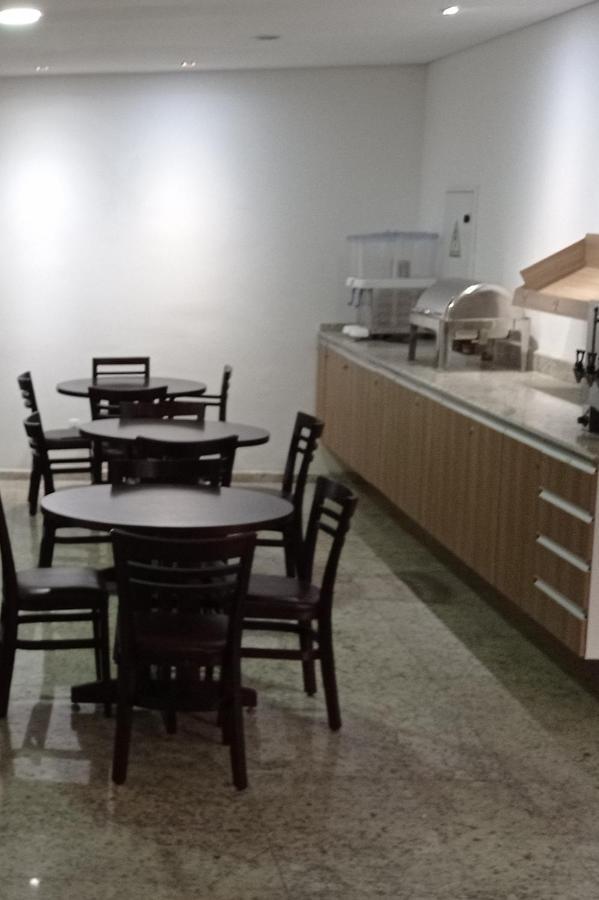 Flat Top No Centro Do Гуаружа Екстериор снимка